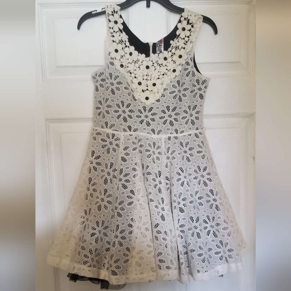 Beautees Girls' White Floral Dress Size M